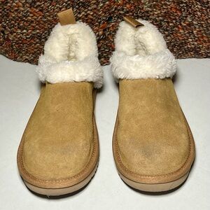 Ugg Koolaburra Women’s Boots 

Size 7

E111
902